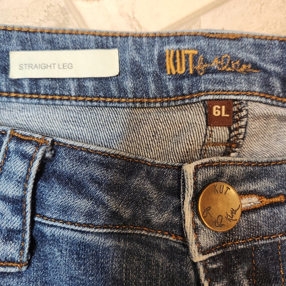 Kut From The Kloth Jeans Straight Leg Light Wash Size 6L Cotton Spandex - Picture 5 of 6
